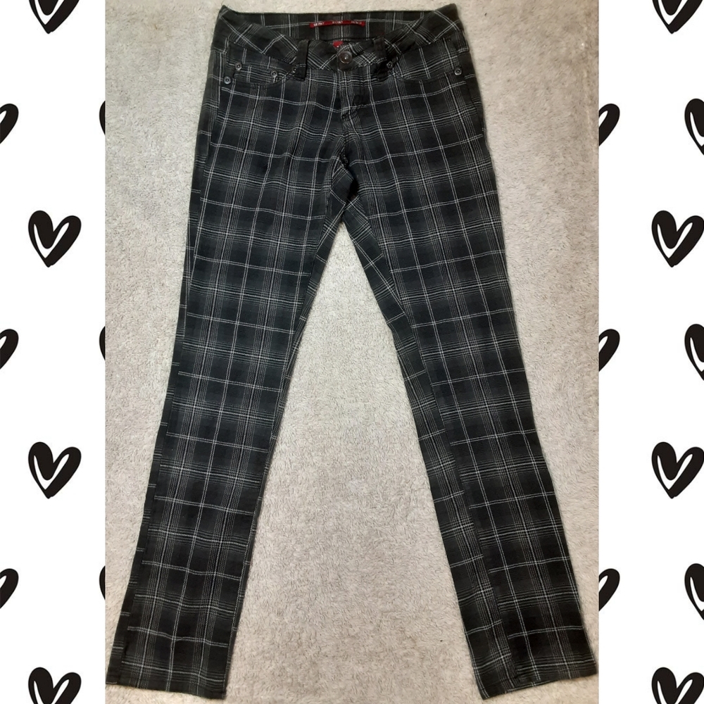 Black and grey plaid skinny jeans size 5 nwot